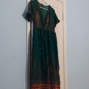 🌼 3 for $10 Bloomchic Empire Waist Dress